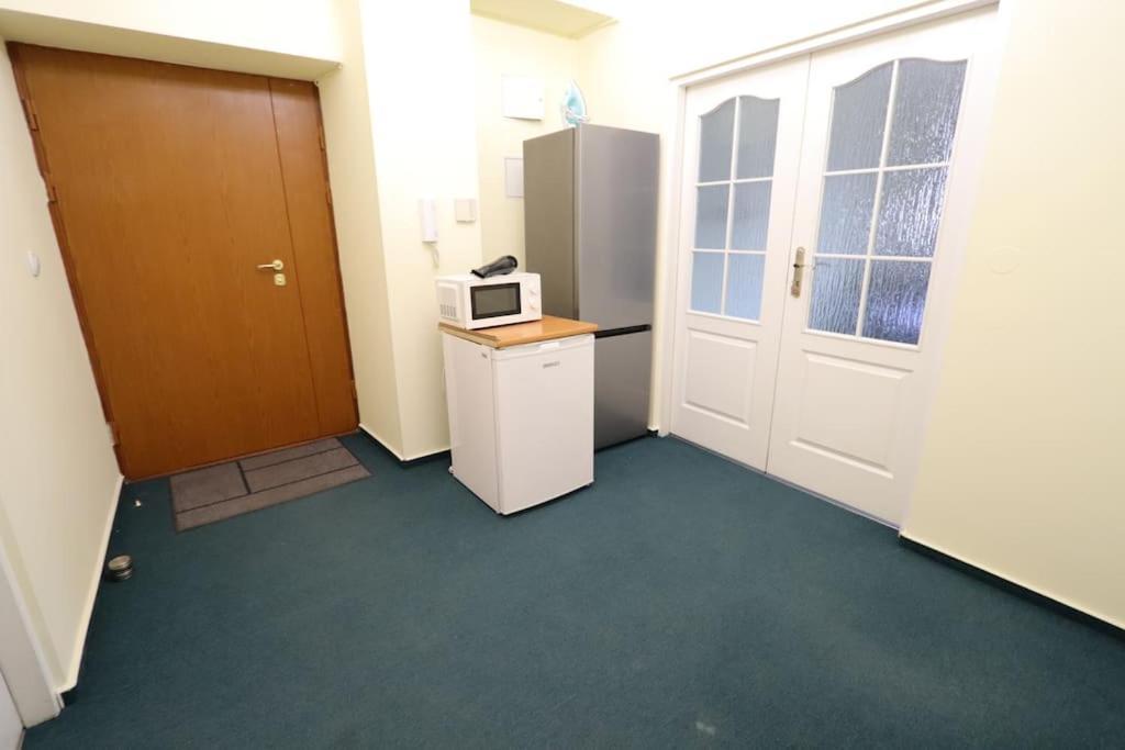 Fantastic Waw - Ns42 Room L Warszawa Zewnętrze zdjęcie
